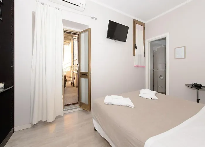 Magenta Luxury Purificazione * Roma